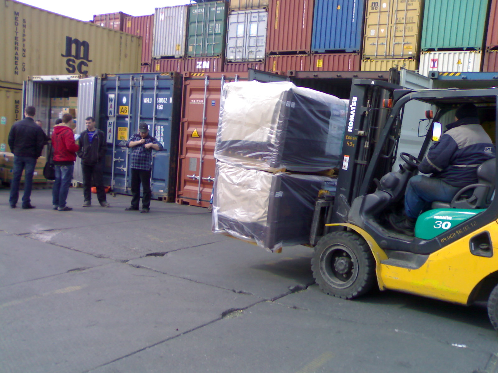 consolidation de fret pour exports Fos sur Mer